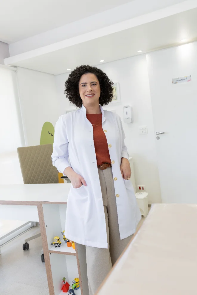 Dra. Gabriela Favarin